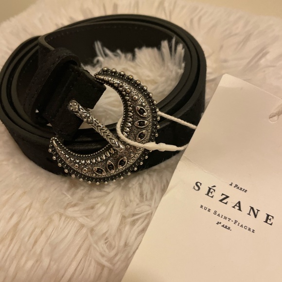 Sezane Accessories - Sezane leather belt black with silver buckle NWT
